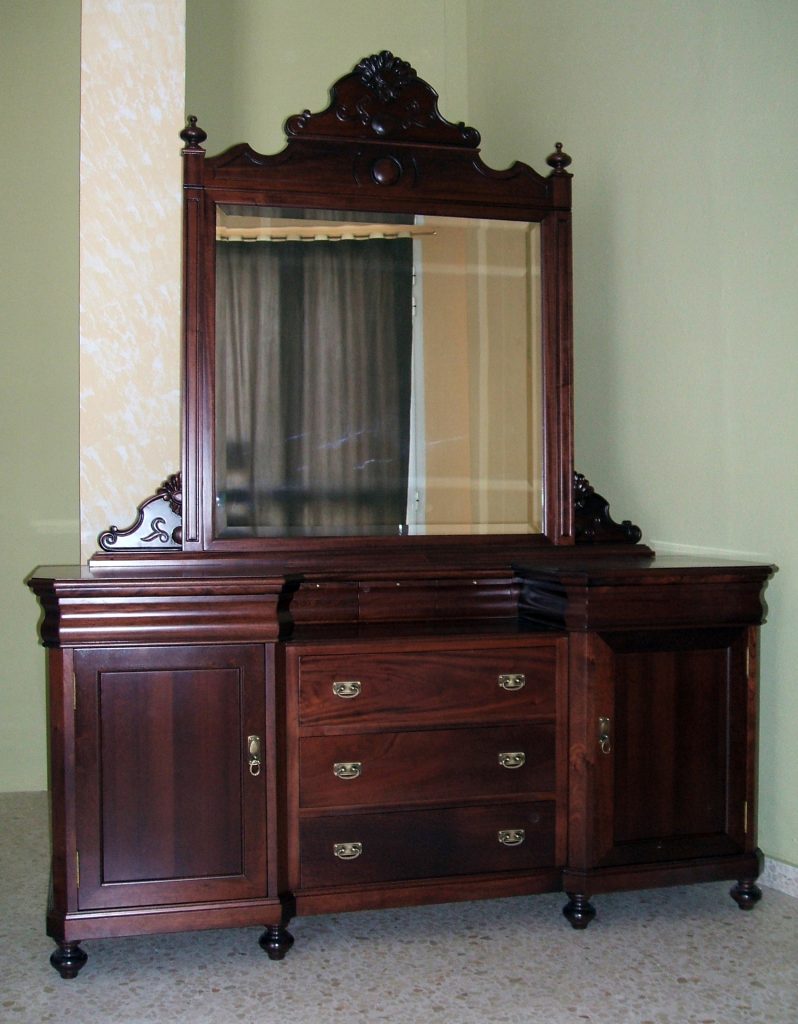 Cómoda clásica con tallas